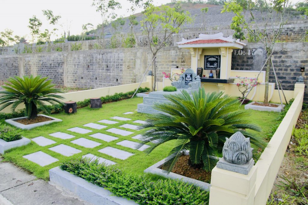 Khuôn viên mẫu mộ từ 50m đến 155m