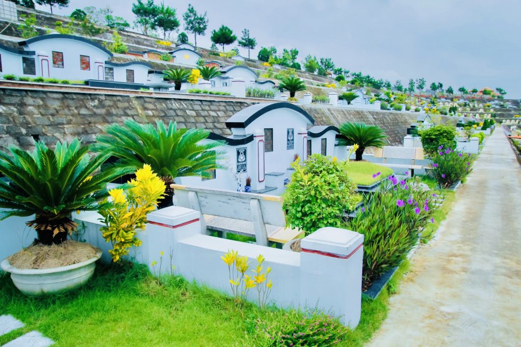 Khuôn viên mẫu mộ từ 9m đến 48m
