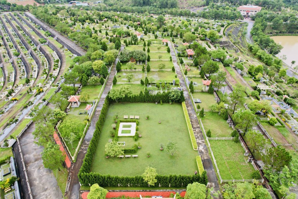 Tổng thể Nghĩa Trang Lạc Hồng Viên