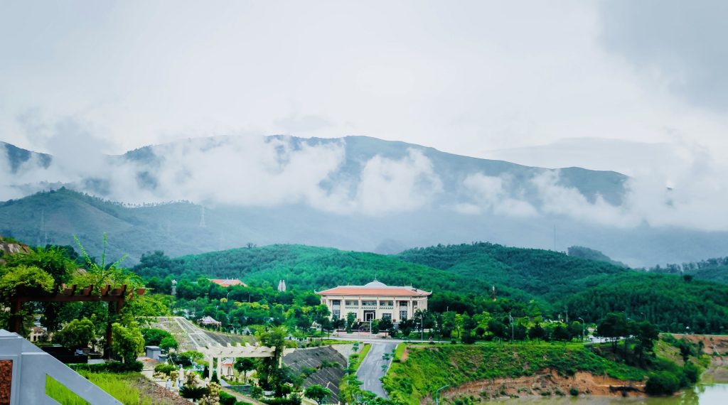 Tổng thể Nghĩa Trang Lạc Hồng Viên