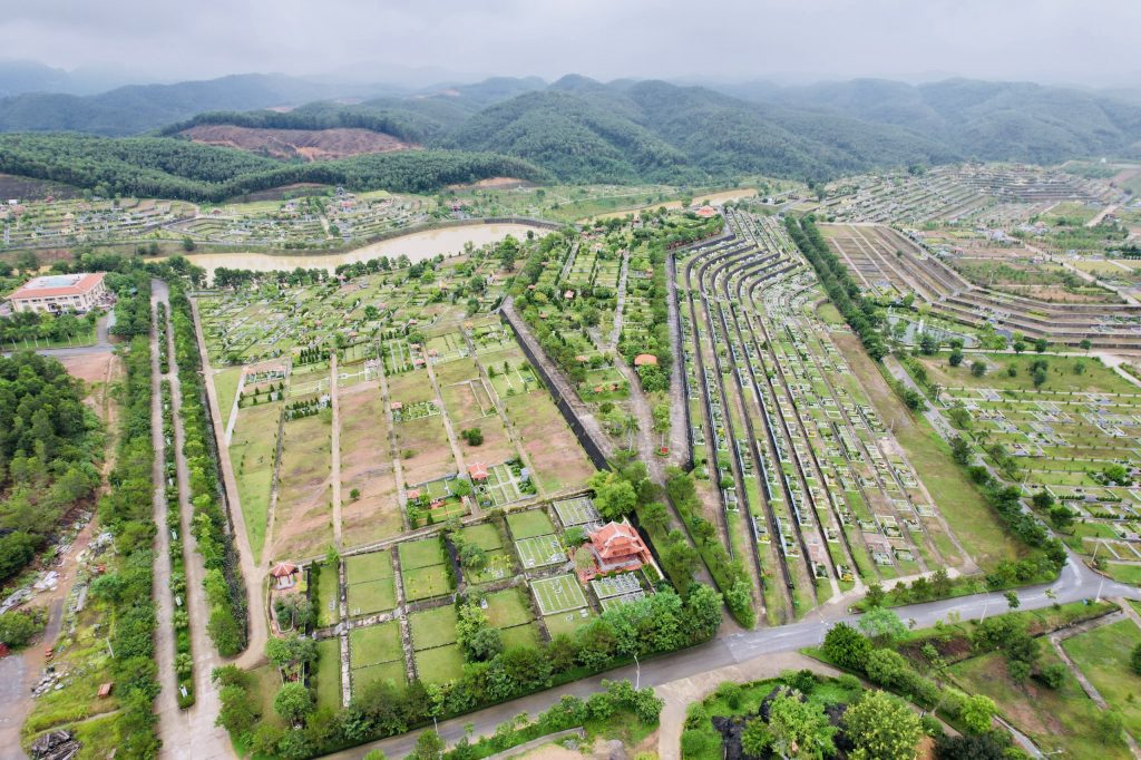 Tổng thể Nghĩa Trang Lạc Hồng Viên