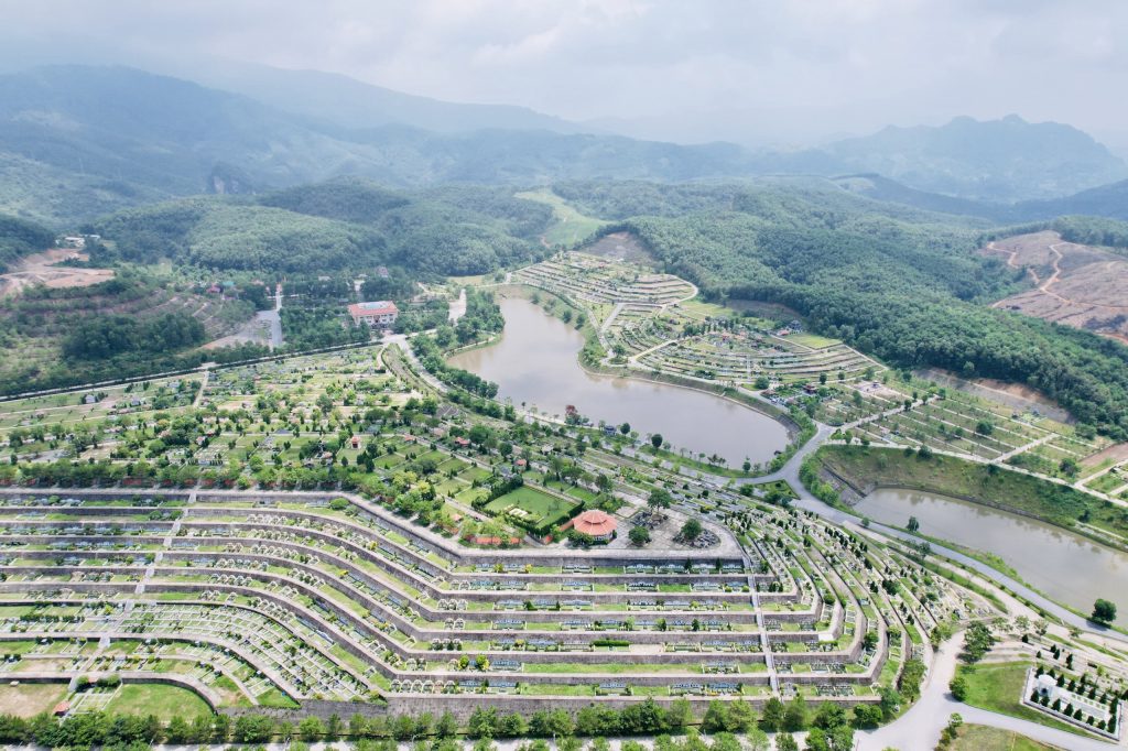 Tổng thể Nghĩa Trang Lạc Hồng Viên